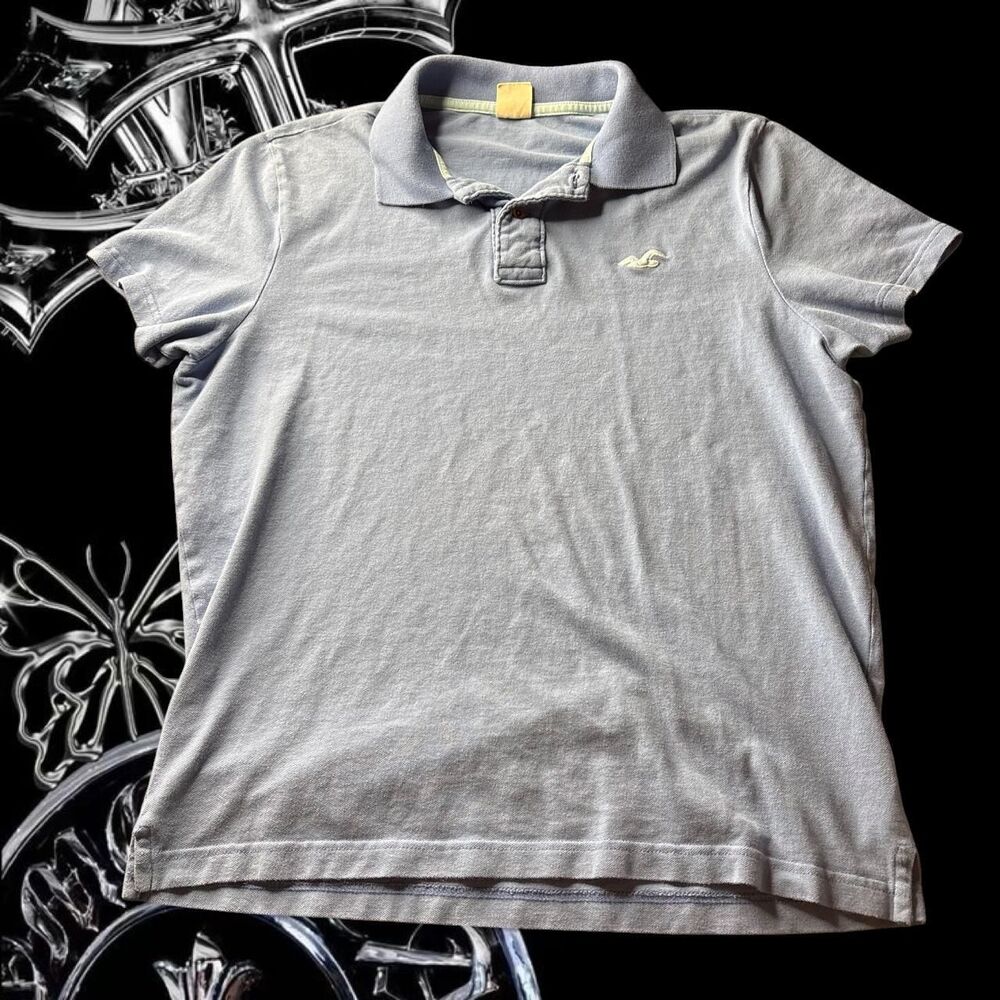 Hollister-co Women's Blue and Navy T-shirt